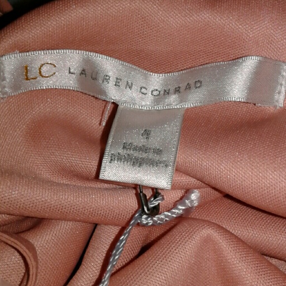 Sale today! Lauren Conrad peach mod modcloth dress - Picture 7 of 7